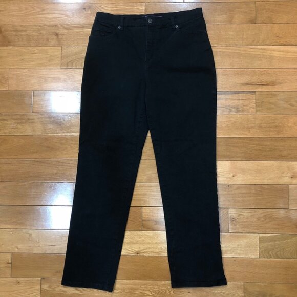 Gloria Vanderbilt Amanda Classic 5-pocket Straight Leg Black Jeans Size 10 Short - Picture 1 of 7